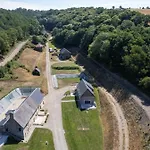 - Le Châtaignier *