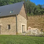 - Le Châtaignier Pont-d'Ouilly