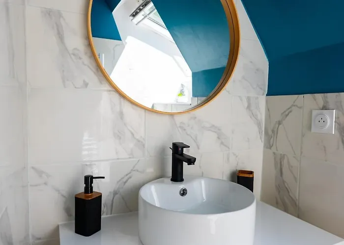 - Le Chataignier * Pont-d'Ouilly